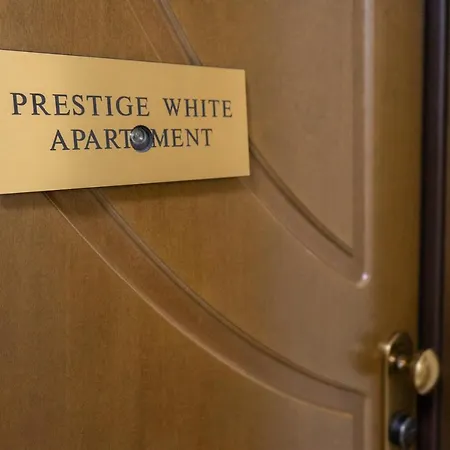 Prestige White Apartment Cassino